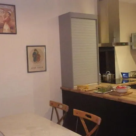 La Maison De L'écluse