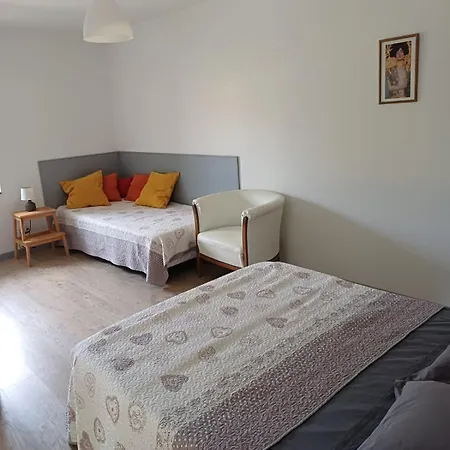 Nocleg ze śniadaniem La Maison De L'ecluse 3*